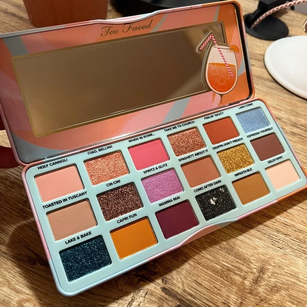 TOO FACED • ITALIAN SPRITZ • EYE SHADOW PALETTE